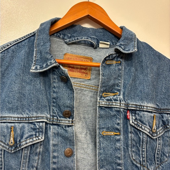 Cropped Levi jacket - Picture 4 of 4